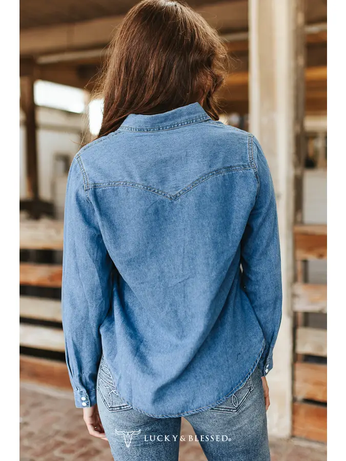 Classic Western Denim Shirt - Image 2