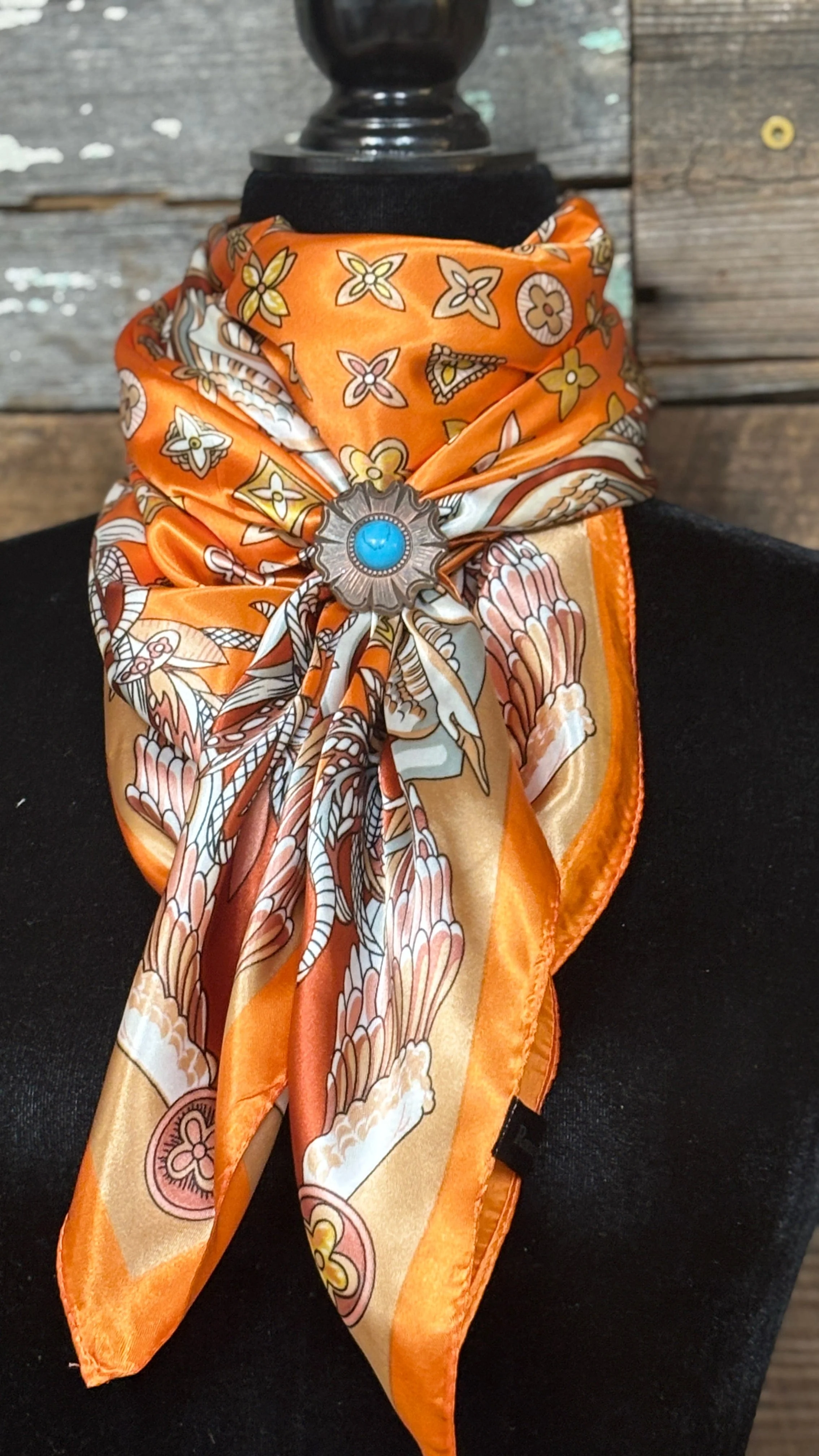 Rodeo Drive Wild Rags/Scarf ~ Swans